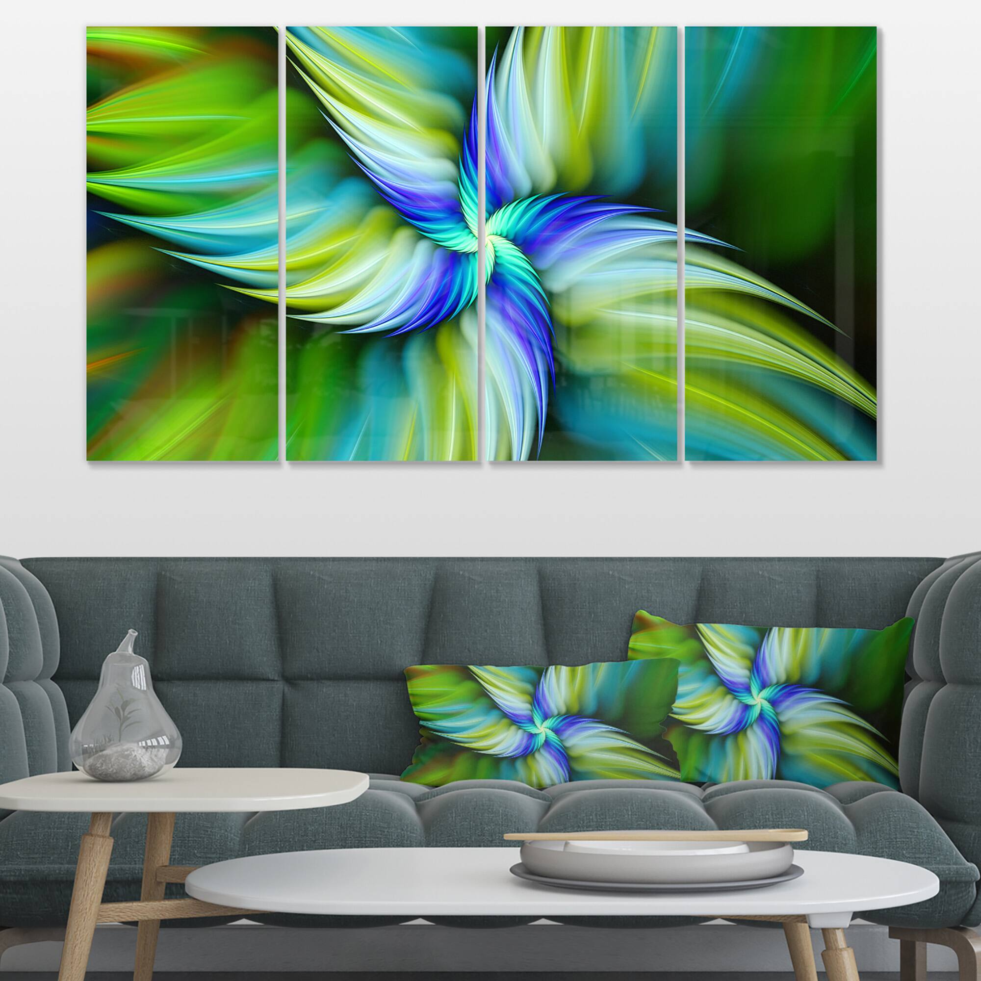 Designart - Rotating Fractal Green Star